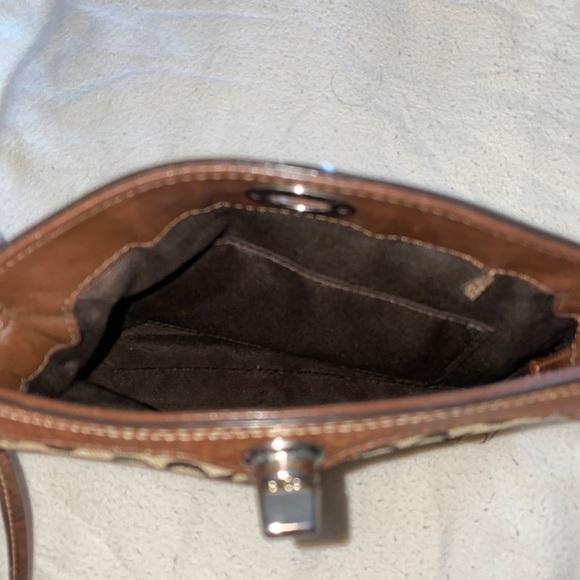 COACH Wristlet - Picture 3 of 3